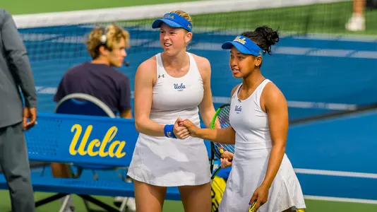 Elysia Bolton & Jada Hart (Photo: Scott Chandler)