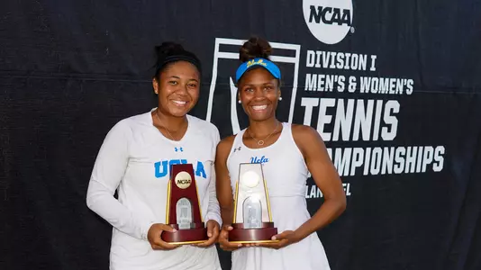 Gabby Andrews & Ayan Broomfield (Photo: Manuela Davies/USTA)