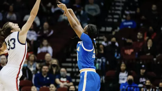 Charisma Osborne (photo by Caren Nicdao)