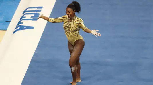 Chae Campbell (photo by Rand Bleimeister)