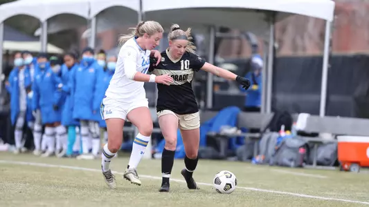 Delanie Sheehan (photo by Tony Harman)