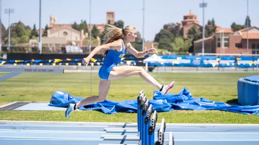 Shae Anderson (photo by James Lee)