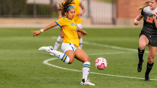 Karina Rodriguez (photo by Scott Chandler)