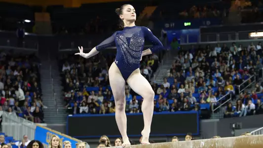 Norah Flatley (photo by Jesus Ramirez)
