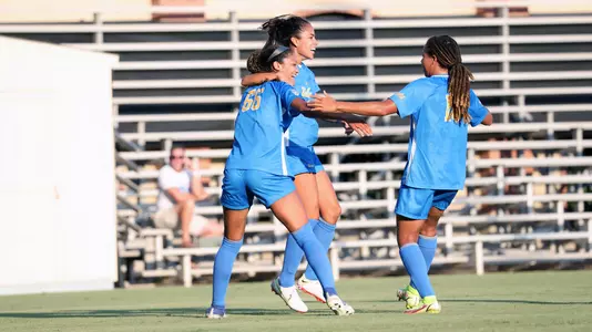 Reilyn Turner, Maricarmen Reyes and Mia Fishel