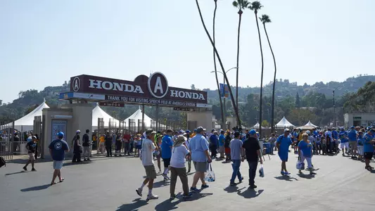 Rose Bowl (Photo: Don Liebig)