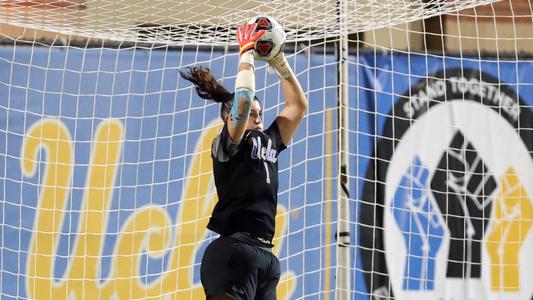 Lauren Brzykcy (photo by Rand Bleimeister)