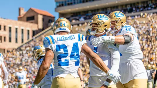 2022 UCLA FB (Photo: Sam Lazarus)