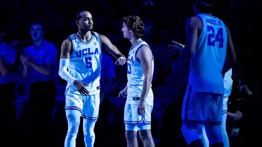 Amari Bailey, Russell Stong