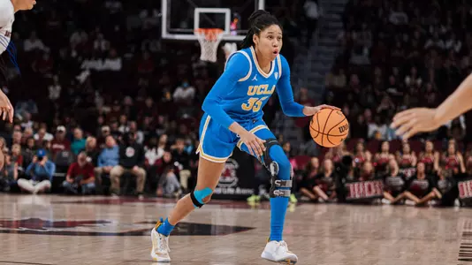 Camryn Brown dribbles at South Carolina (Nov. 29)