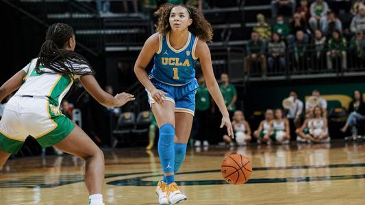 Kiki Rice dribbles up the court at Oregon (Dec. 30)