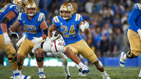 Charbonnet heads to the end zone.