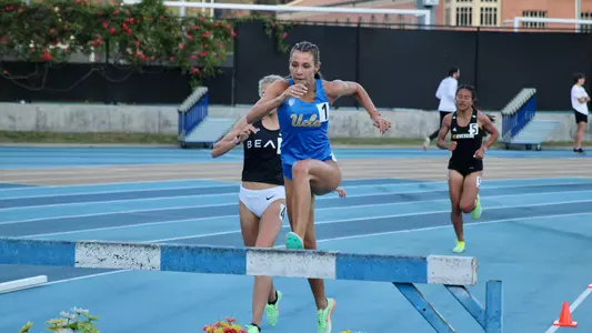 Emma Tavella (photo by Eric Hurd)