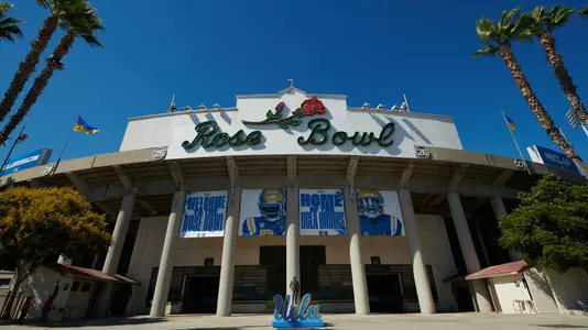 Rose Bowl (Photo: Don Liebig)