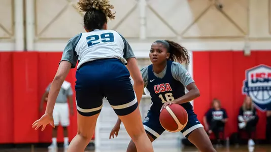 Kiki Rice defends Londynn Jones (photo courtesy USA Basketball)