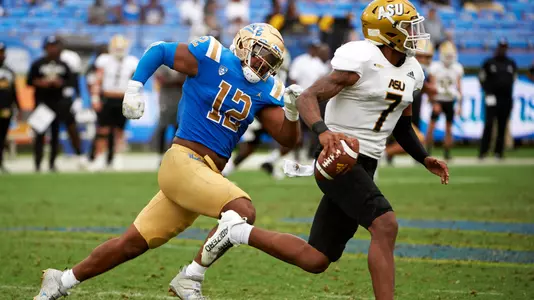 UCLA Athletics -  2022 UCLA Bruins Football versus the Alabama State University Hornets at The Rose Bowl, Pasadena, CA.September 10th, 2022Copyright  Don Liebig/ASUCLA220910_FBC_1291.NEF