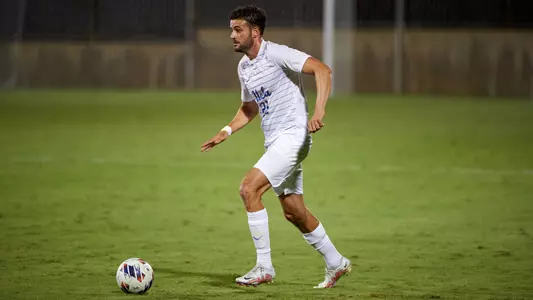 UCLA Athletics - 2022 UCLA Men's Soccer versus the Liberty University, Wallis Annenberg Stadium, UCLA, Los Angeles, CA. September 2nd, 2022Copyright Don Liebig/ASUCLA220902_MSOC_0368.NEF