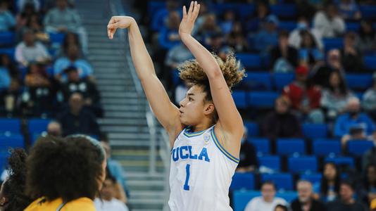 Kiki Rice jumpshot against Cal (Jan. 15)