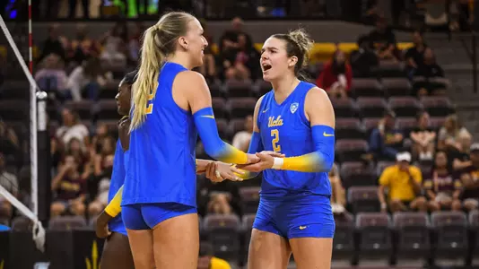 Grayce Olson and Anna Dodson
