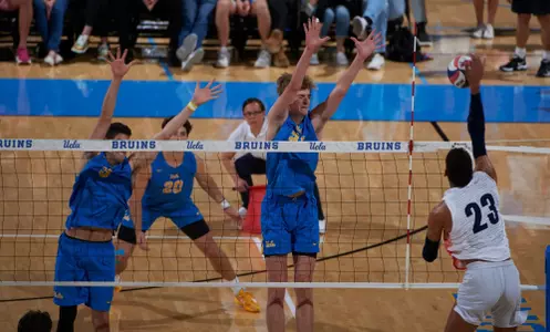 UCLA Athletics - 2023 UCLA Men's Volleyball versus the Pepperdine Waves. Pauley Pavilion, UCLA, Los Angeles, CA.
April 15th, 2023
Copyright Don Liebig/ASUCLA
230415_MVOL_0102.NEF