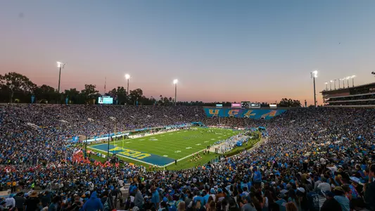 Rose Bowl Stadium (Photo: Marie Goldfarb)
