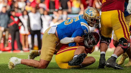 UCLA Football - Laiatu Latu