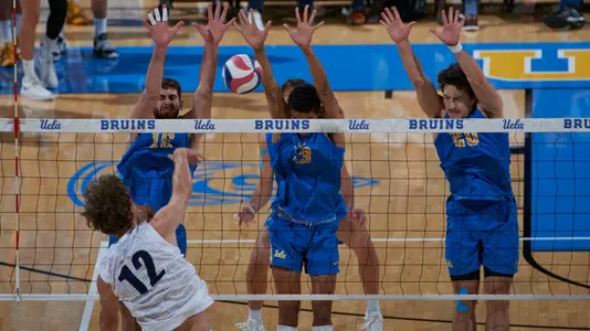 UCLA Athletics - 2023 UCLA Men's Volleyball versus the Pepperdine Waves. Pauley Pavilion, UCLA, Los Angeles, CA.
April 15th, 2023
Copyright Don Liebig/ASUCLA
230415_MVOL_0085.NEF