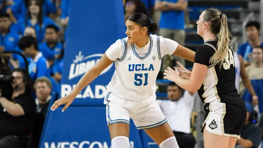 Lauren Betts_vs. Purdue (Nov. 6)