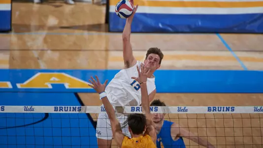 UCLA Athletics - 2023 UCLA Men's Volleyball versus the UCSB Gauchos. Pauley Pavilion, UCLA, Los Angeles, CA.
January 20th, 2023
Copyright Don Liebig/ASUCLA
230120_MVOL_0266.NEF