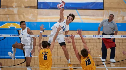 UCLA Athletics - 2023 UCLA Men's Volleyball versus the UCSB Gauchos. Pauley Pavilion, UCLA, Los Angeles, CA.
January 20th, 2023
Copyright  Don Liebig/ASUCLA
230120_MVOL_0101.NEF