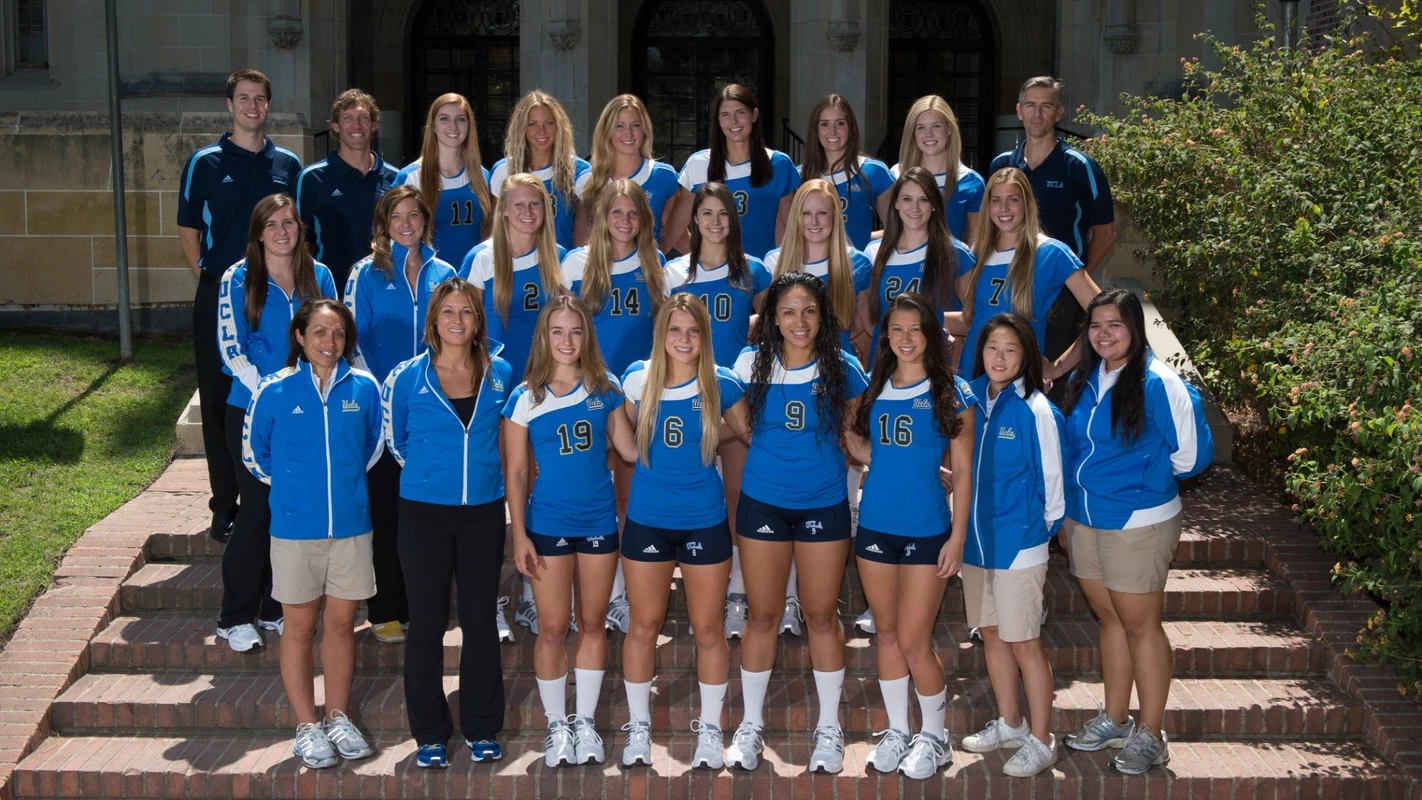 2012 UCLA Women's Volleyball Team Photo