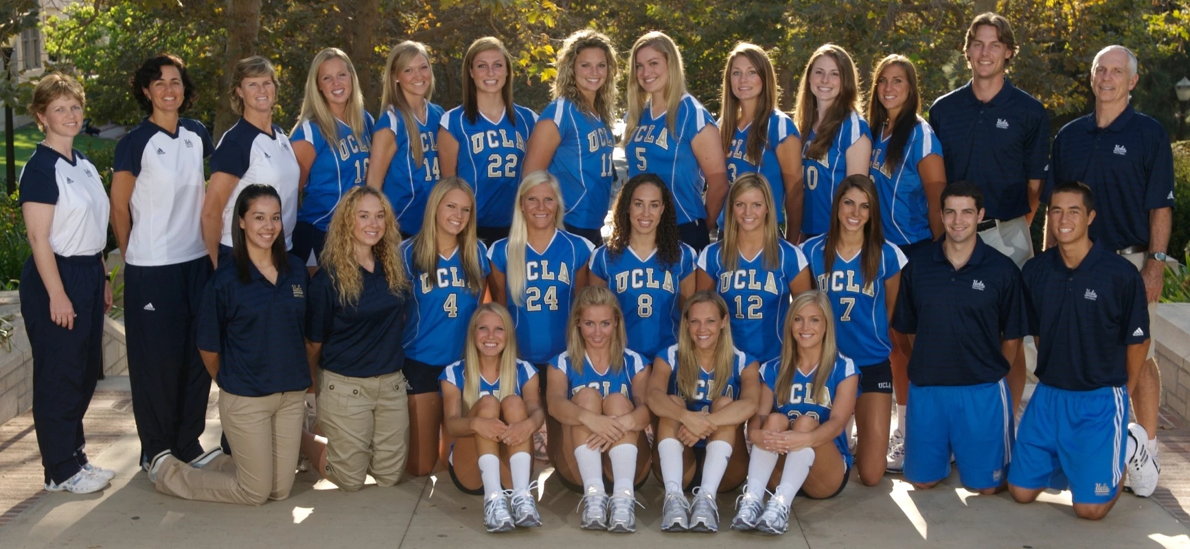 2007 UCLA Women's Volleyball Team Photo