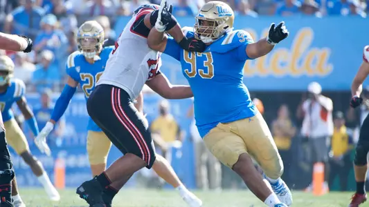 UCLA Athletics - 2022 UCLA Bruins Football versus the University of Utah Utes at The Rose Bowl, Pasadena, CA.
October 8th, 2022
Copyright Don Liebig/ASUCLA
221008_FBC_1658.NEF