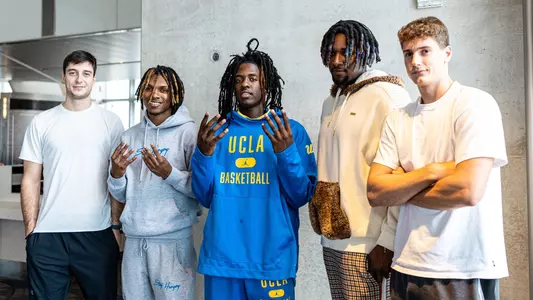 Men's basketball at LAX