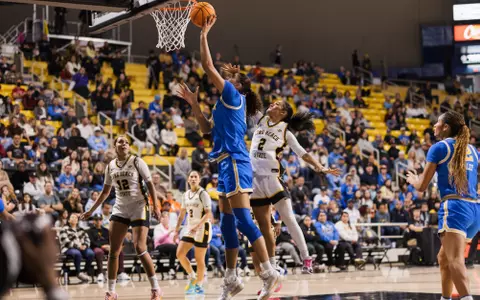Lauren Betts_at Long Beach State (Dec. 14, 2024)
