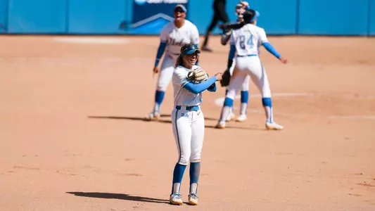 Maya Brady and Jordan Woolery