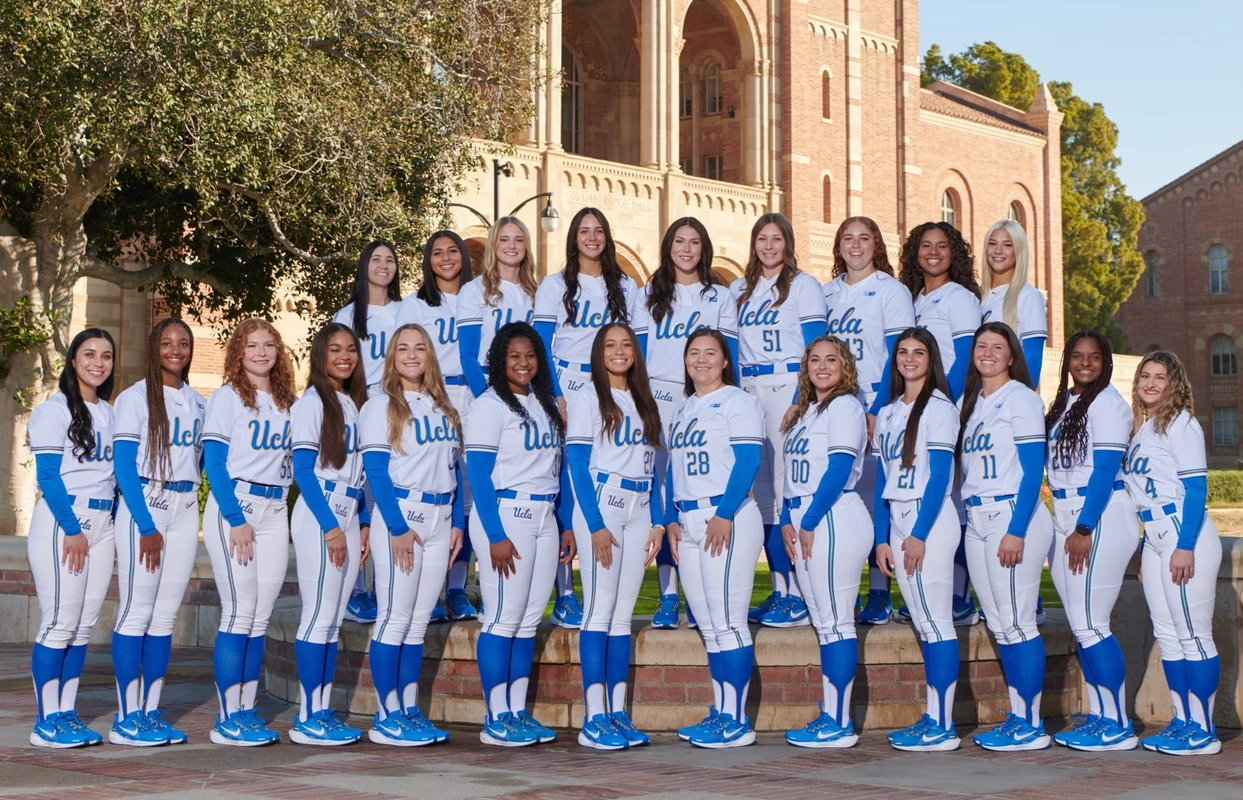 2025 UCLA Softball Team Photo