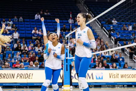 Briscoe and Ivkovic (Oct. 25)