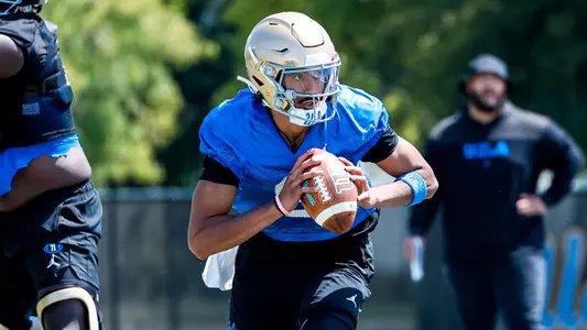 Nico Iamaleava - Fall Camp