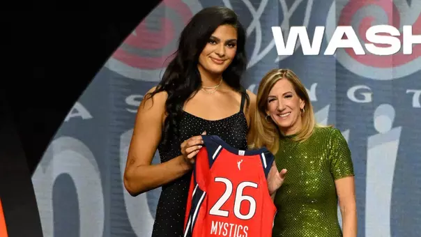 Lauren Betts_WNBA Draft (April 13)
