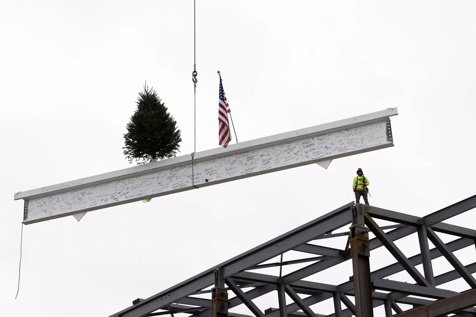 UConn Hockey Arena Topping-Off Ceremony 12/10/21