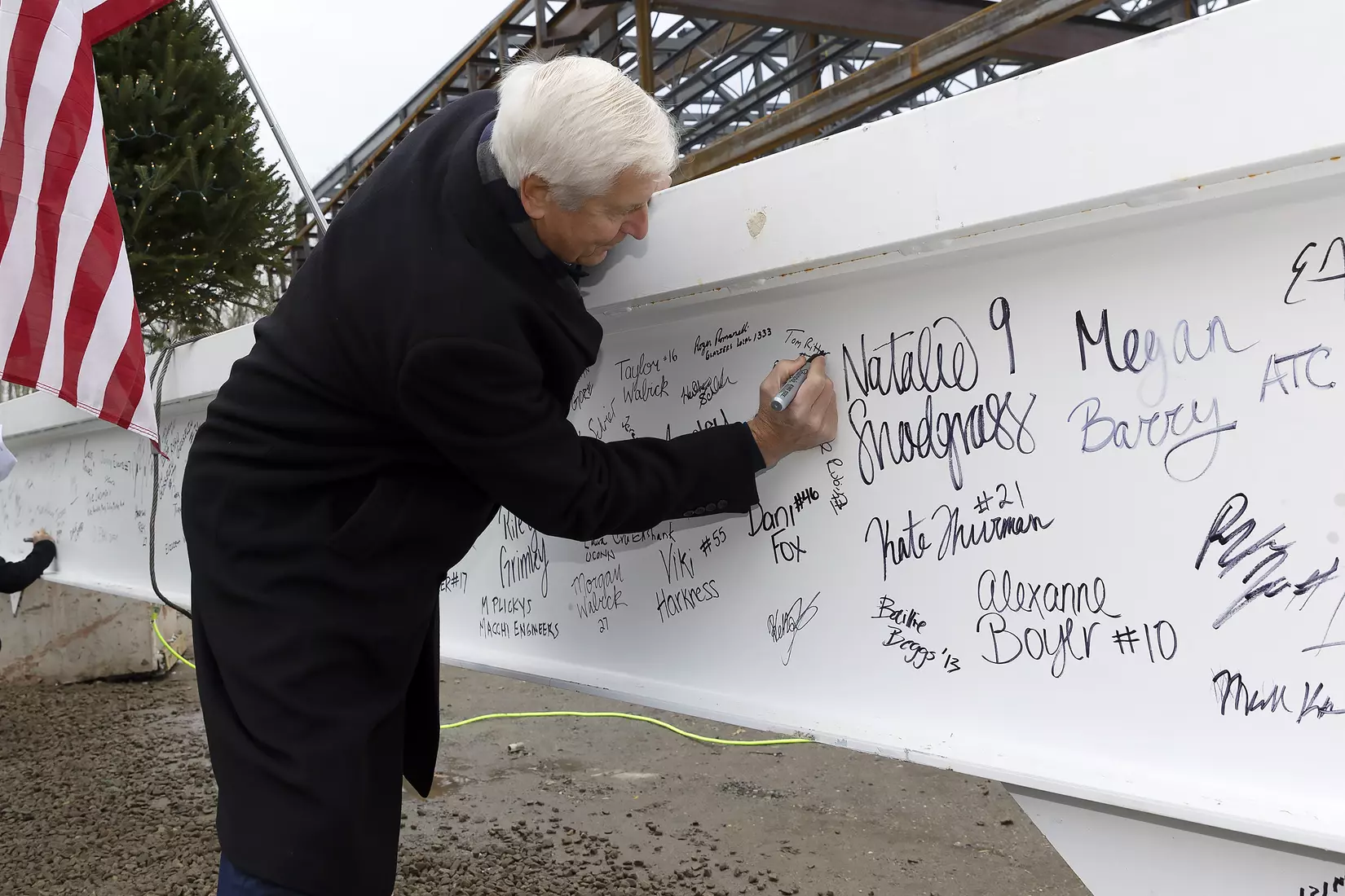 UConn Hockey Arena Topping-Off Ceremony 12/10/21