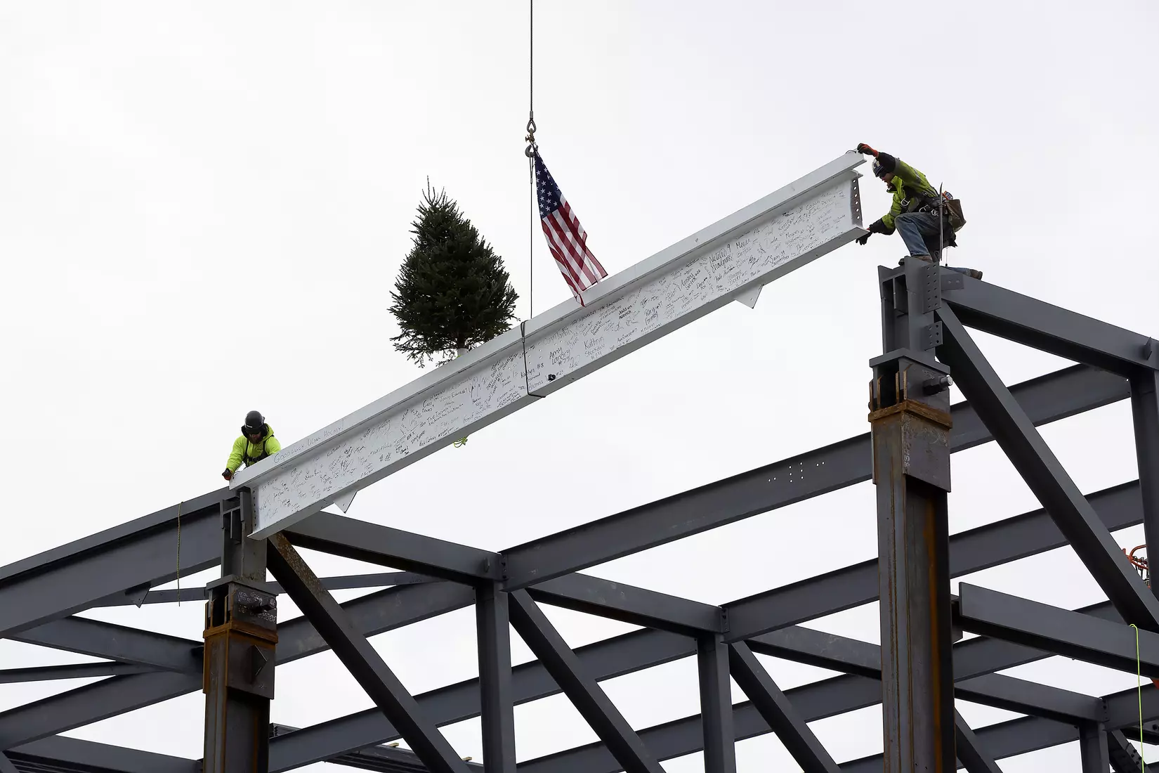 UConn Hockey Arena Topping-Off Ceremony 12/10/21