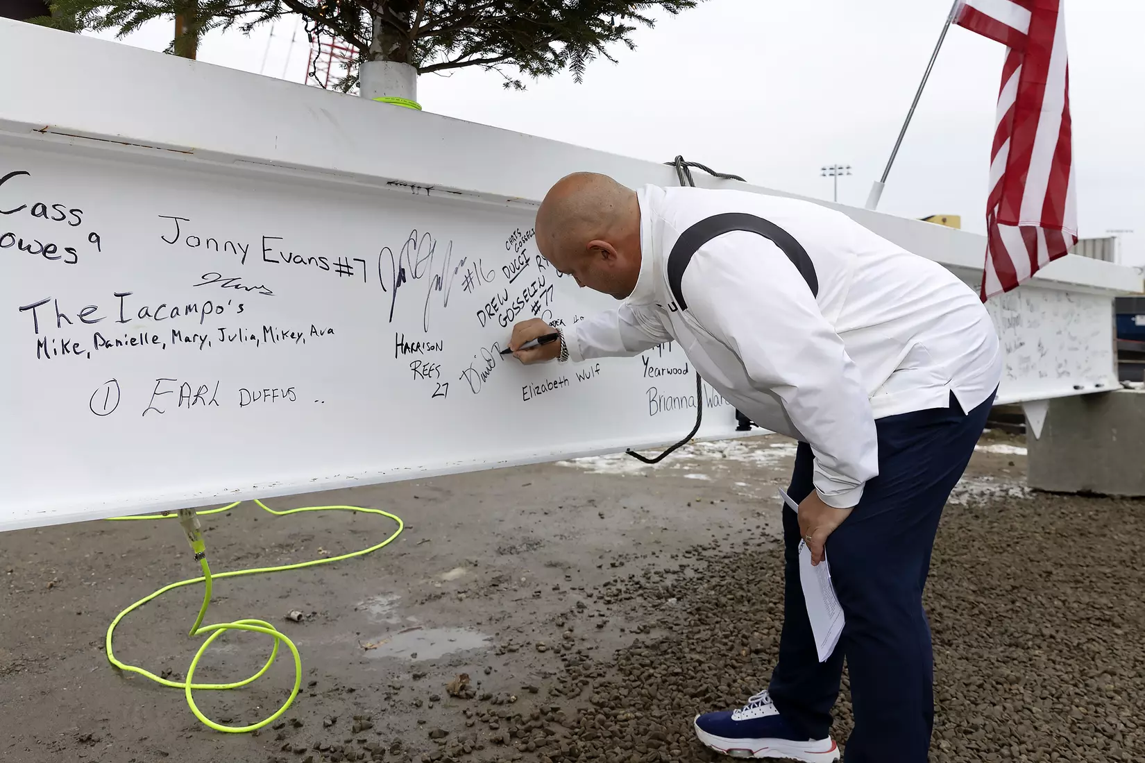 UConn Hockey Arena Topping-Off Ceremony 12/10/21
