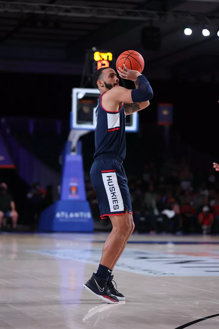 Connecticut Huskies guard Tyrese Martin (4) at the Battle 4 Atlantis Wednesday, November 24, 2021 at Atlantis, Paradise Island in the Bahamas. (Photo by Tim Aylen)