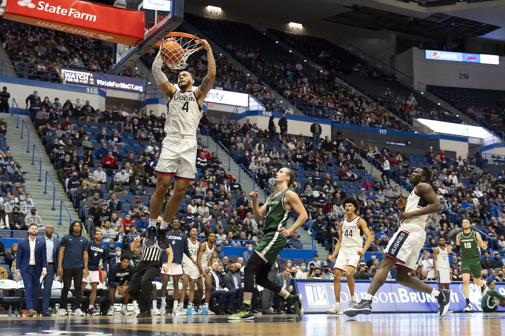 UConn vs Binghamton at XL Center, Hartford 11/20/21