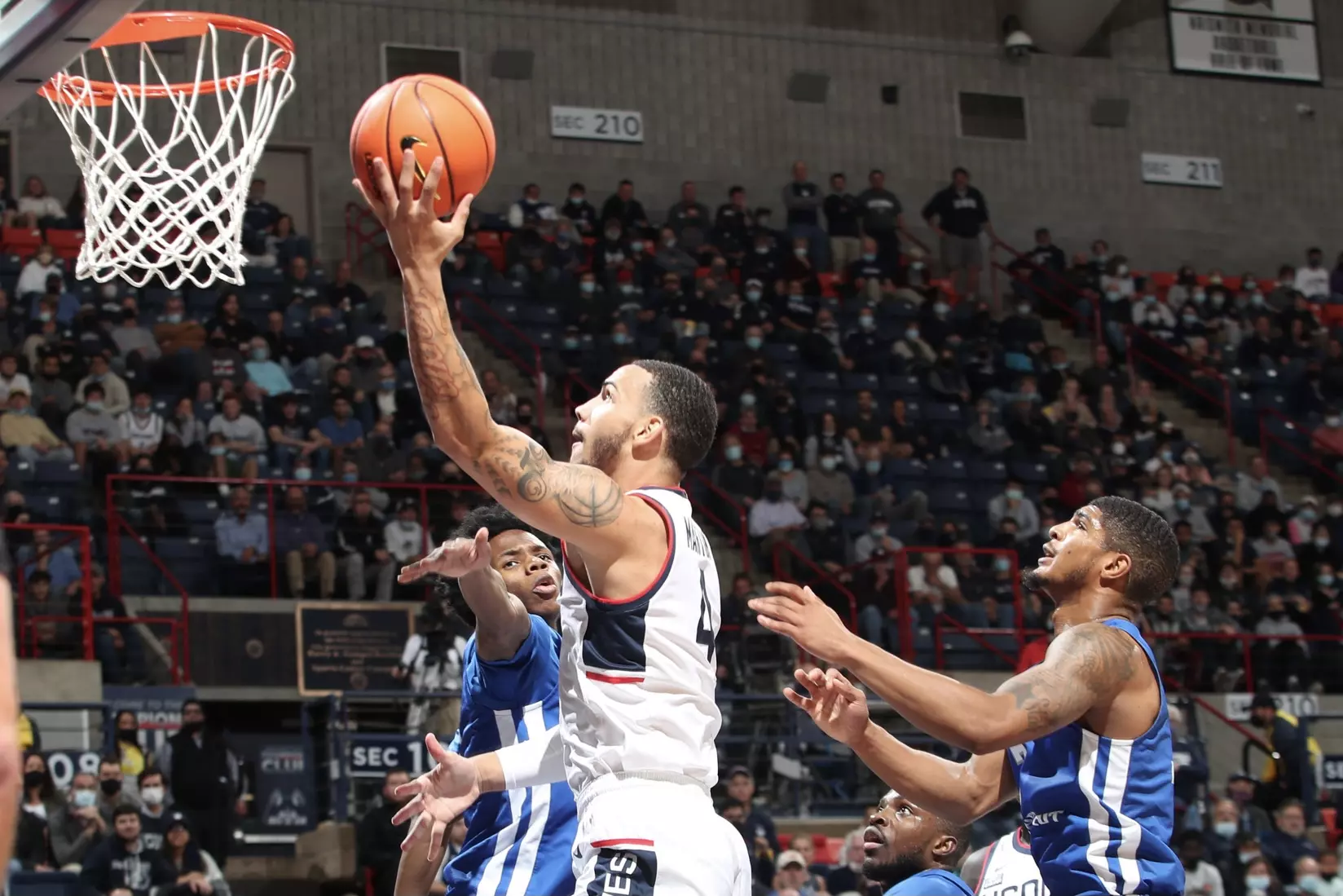 UConn vs CCSU at Gampel Pavilion 11/9/21