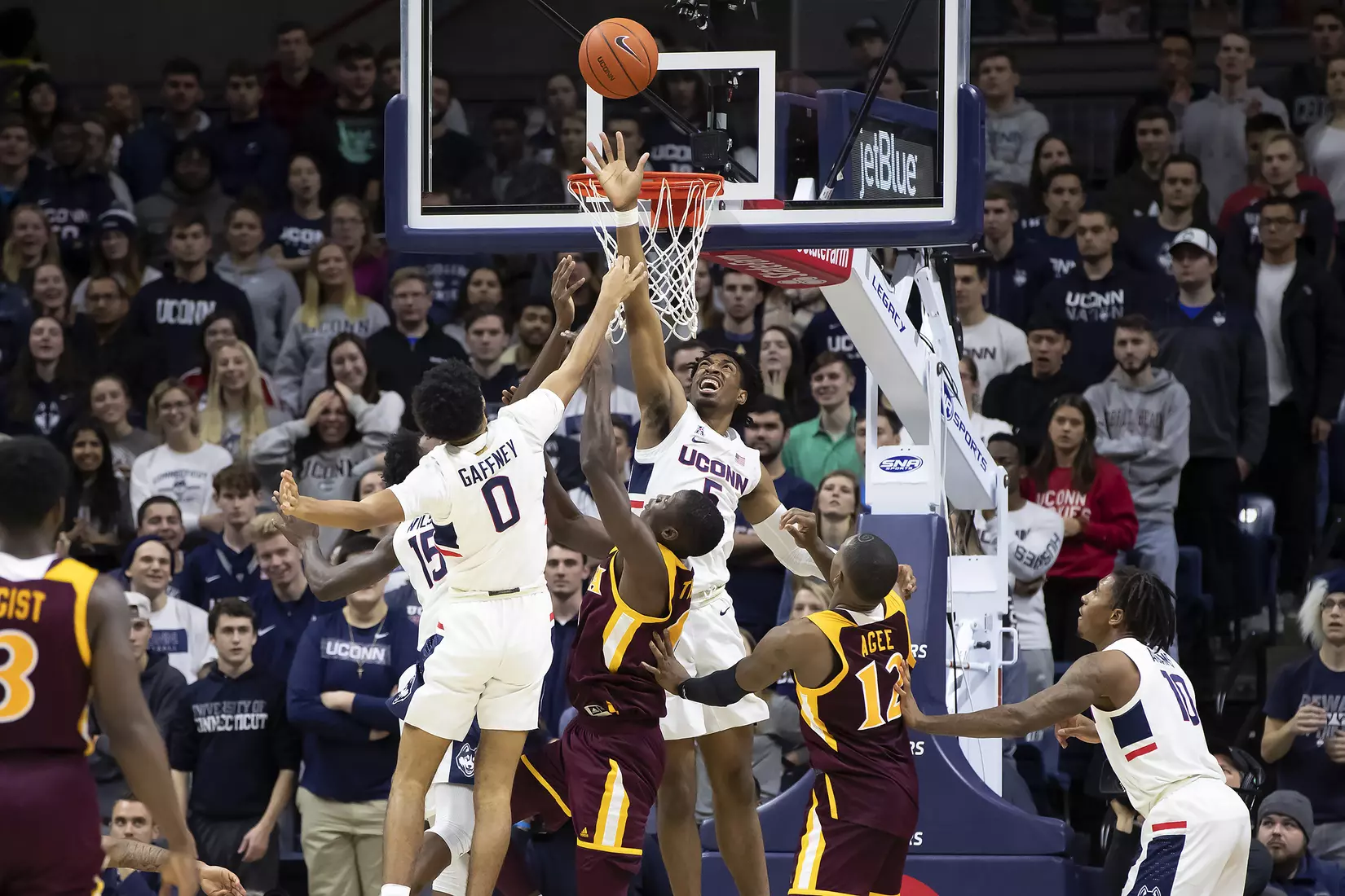 UConn vs Iona 12/4/19