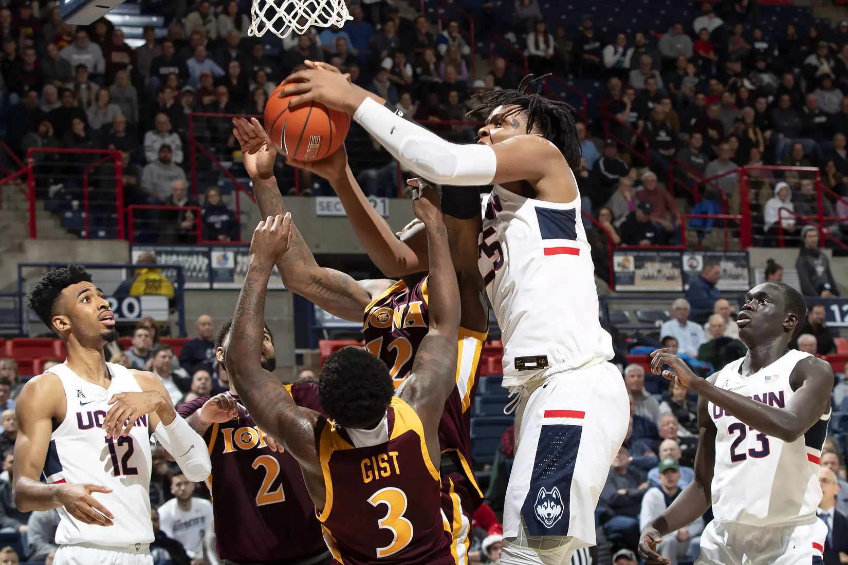 UConn vs Iona 12/4/19