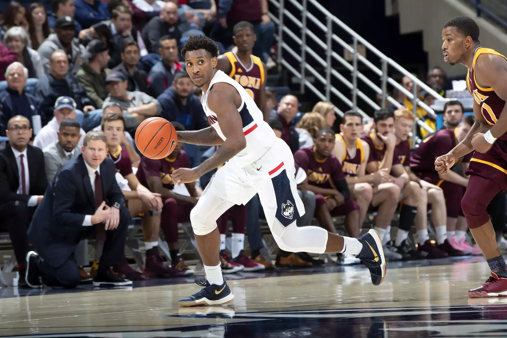 UConn vs Iona 12/4/19